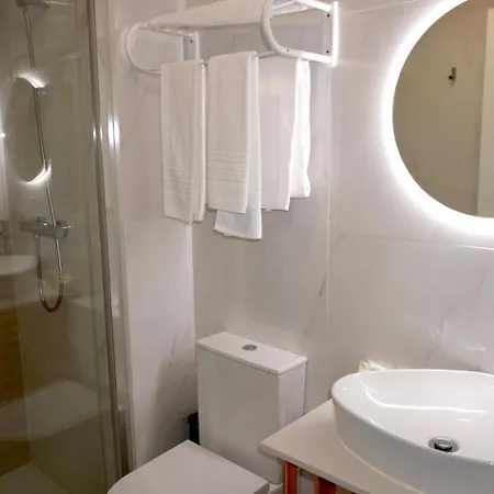 Lux'Otel City Lodge Barcelos Exterior photo