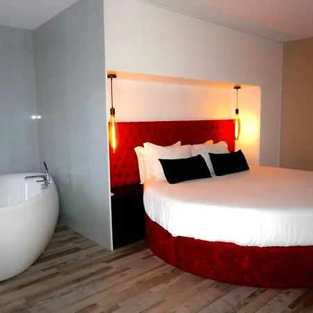Lux'Otel City Lodge Barcelos Exterior photo